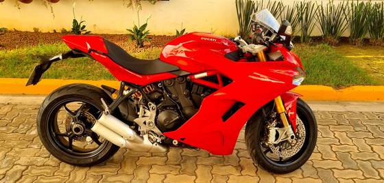DUCATI SUPERSPORT S 